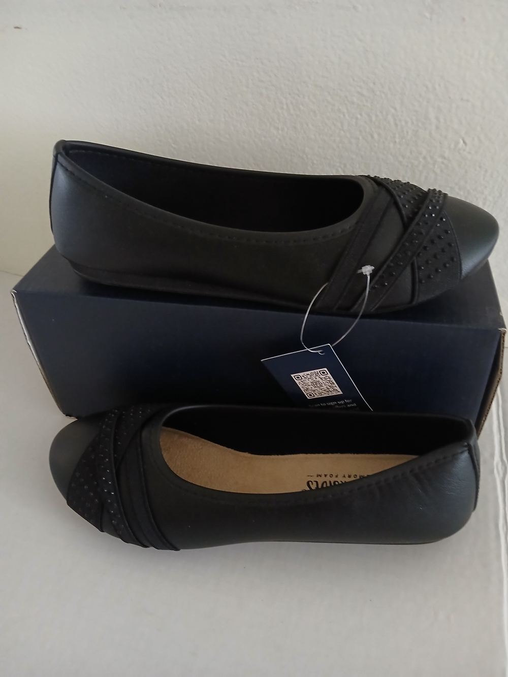 Black Women's Slip-On Ballet Flats Size 6.5 $20 - Picture 4 of 10